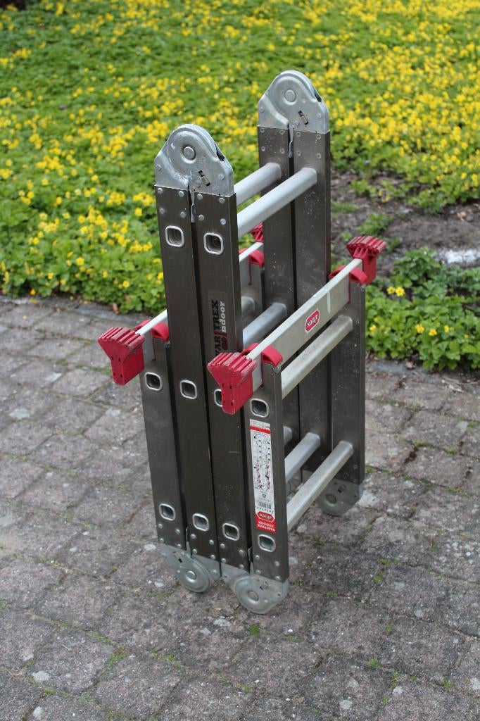 Altrex Varitrex / ladder / vouwladder, Doe-het-zelf en Verbouw, Ophalen, Gebruikt, Ladder, Opvouwbaar of Inschuifbaar