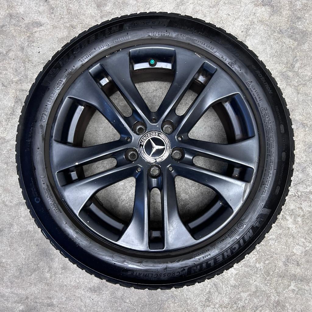 17 inch originele velgen + 4S banden Mercedes C klasse W204, Banden en Velgen, 17 inch, Ophalen of Verzenden, Mercedes