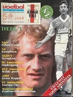 Voetbal Int. 50 jaar Betaald Voetbal, Gelezen, Ophalen of Verzenden, Diverse schrijvers, Balsport