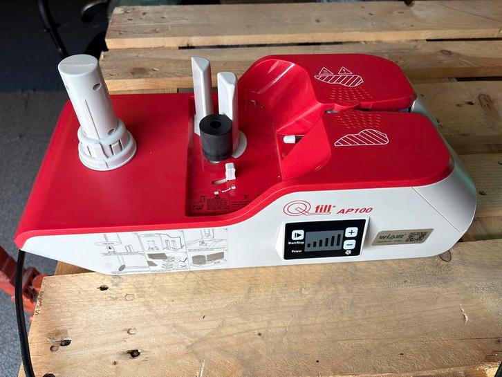 Qfill AP100, Zakelijke goederen, Partijgoederen en Retail | Verpakking en Verzending, Ophalen