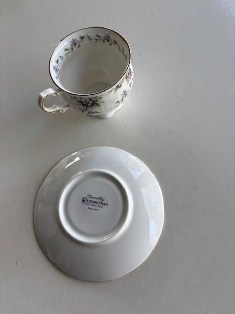 Kopjes met schotels Engeland, Verzamelen, Porselein, Kristal en Bestek, Ophalen of Verzenden, Zo goed als nieuw, Porselein, Kop en/of schotel