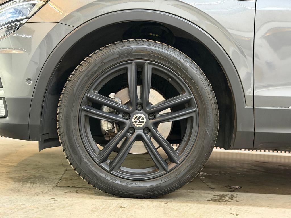 Volkswagen Tiguan 1.4 TSI ACT Highline 2017 DSG LED PANO CAM, 4 cilinders, 150 pk, Alcantara, Adaptive Cruise Control