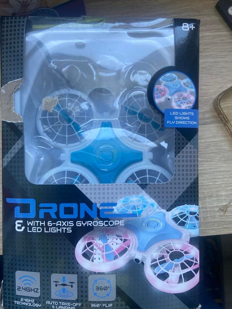 Drone met 6-assige gyroscoop en LED-verlichting, Overige merken, Nieuw, Minder dan 100 meter, Minder dan 15 minuten