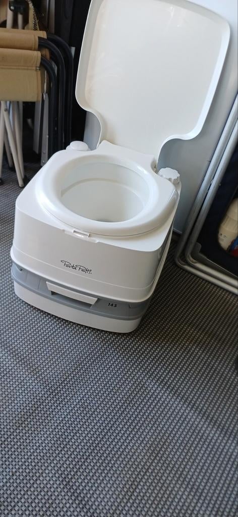 Porta potti 145, Ophalen, Gebruikt