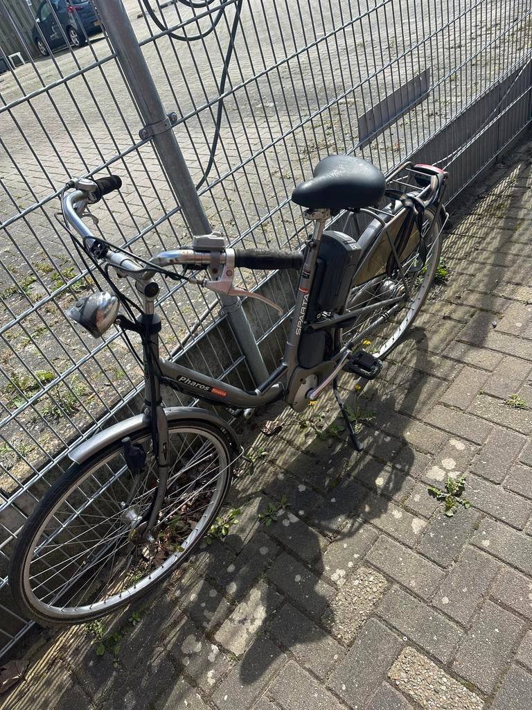 Defecte Sparta fiets e-bike - voor onderdelen, Fietsen en Brommers, Ophalen, Minder dan 30 km per accu, Sparta, Gebruikt