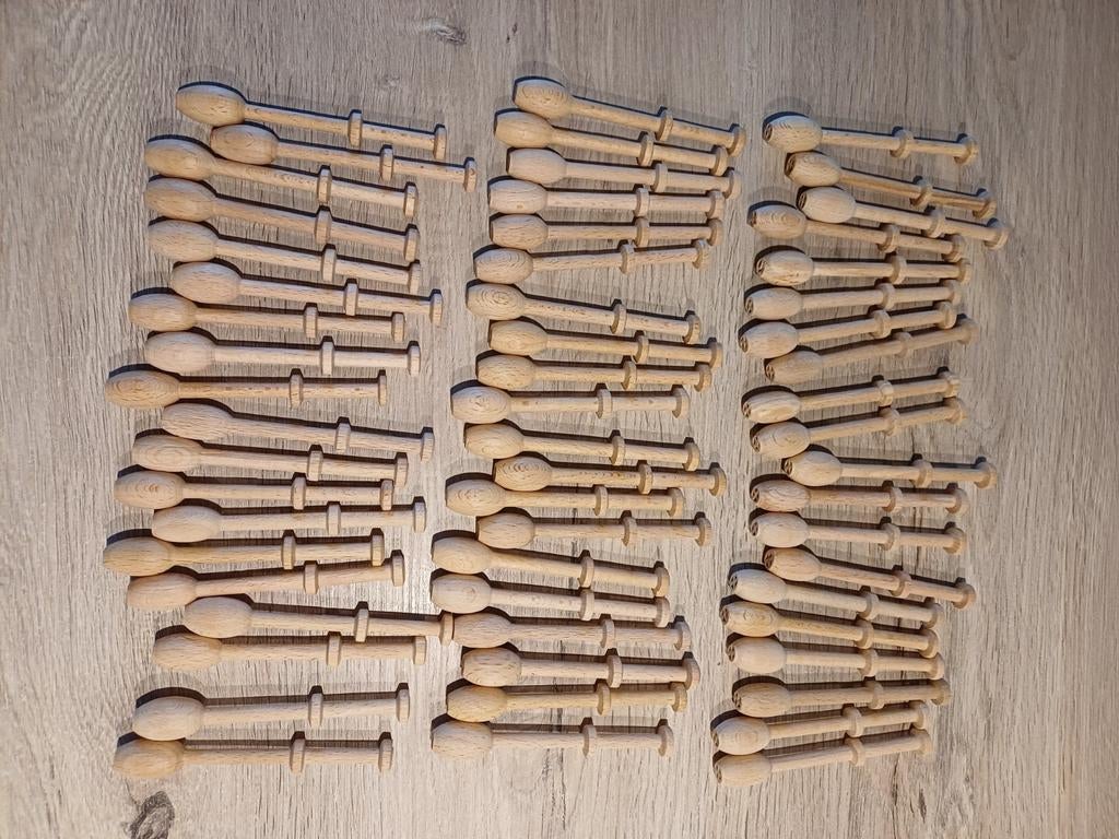 Houten kantklossen/ 59 stuks/ Houten kantklossen klosje, Ophalen of Verzenden
