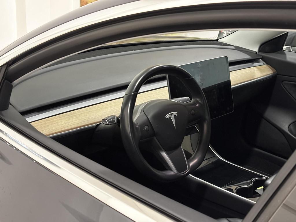 Tesla Model 3 Long Range AWD 75 kWh | 19 inch Lichtmetalen v, Auto's, Tesla, Automaat, Stof, Verwarming stoelen achter, Origineel Nederlands