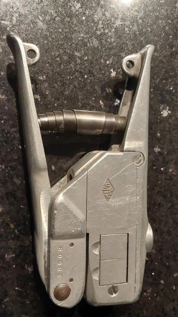 NS Conducteurstang Stempeltang Type Mako (1970-2005), Ophalen of Verzenden, Gebruikt, Trein, Overige typen