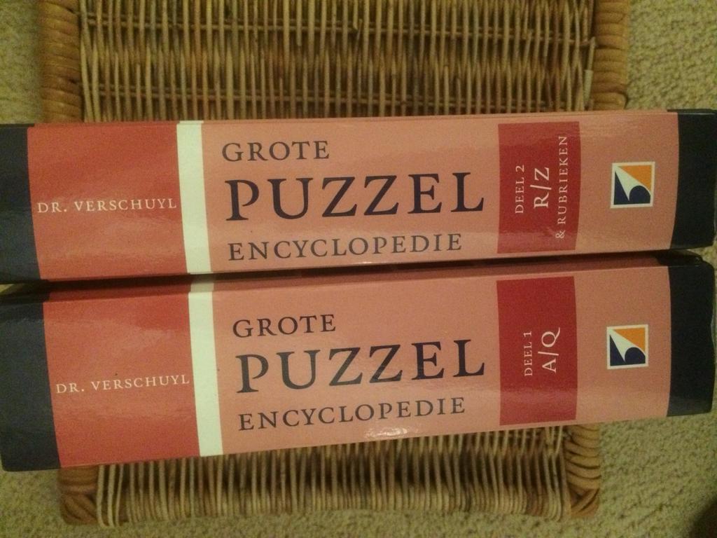 Dr. Verschuy Dr. Verschuyl Grote Puzzel Encyclopedie, Hobby en Vrije tijd, Denksport en Puzzels, Ophalen of Verzenden, Minder dan 500 stukjes
