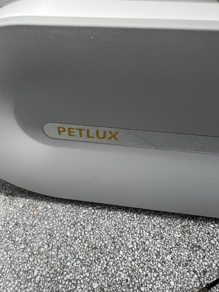 Zelfreinigende Automatische kattenbak Petlux, Ophalen, Zo goed als nieuw