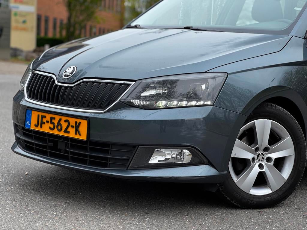 Skoda Fabia Combi 1.4 TDI Ambition Businessline|APK16-03-202, Voorwielaandrijving, Gebruikt, Euro 6, Parkeersensor