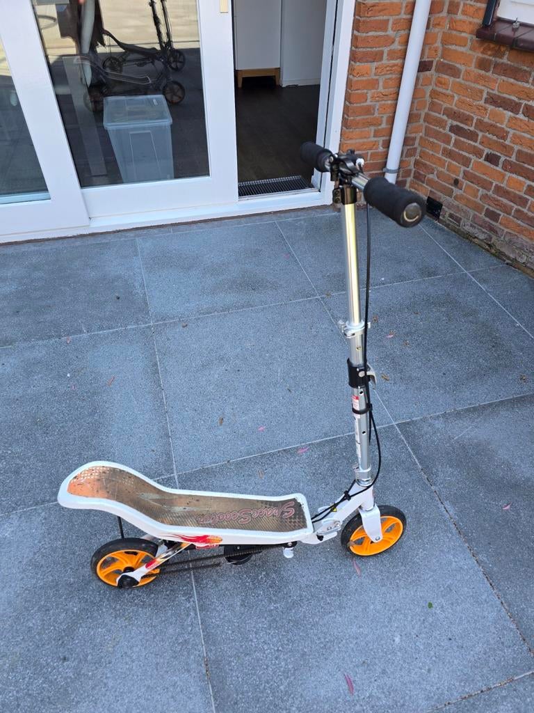 Spacescooter oranje/wit, Ophalen, Gebruikt, Overige typen, Spacescooter