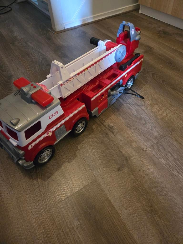 Paw Patrol Marshall Brandweerwagen Truck - Compleet, Kinderen en Baby's, Speelgoed | Speelgoedvoertuigen, Ophalen, Gebruikt