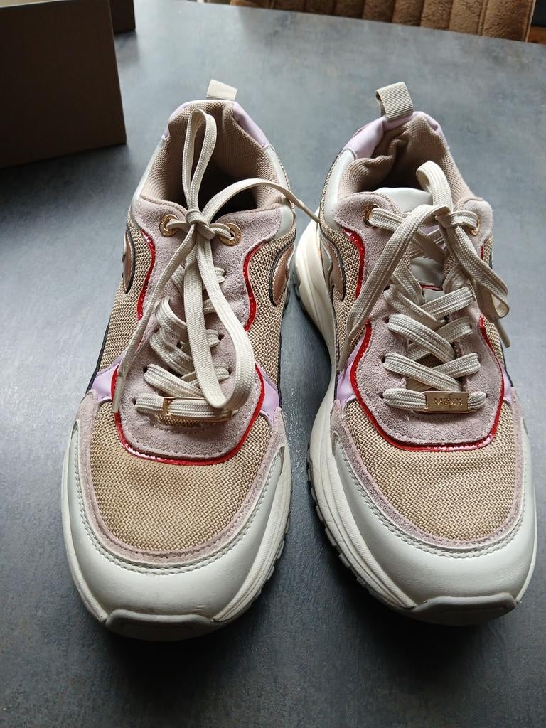 Leuke sneakers mexx maat 41, Ophalen of Verzenden, Zo goed als nieuw, Sneakers of Gympen