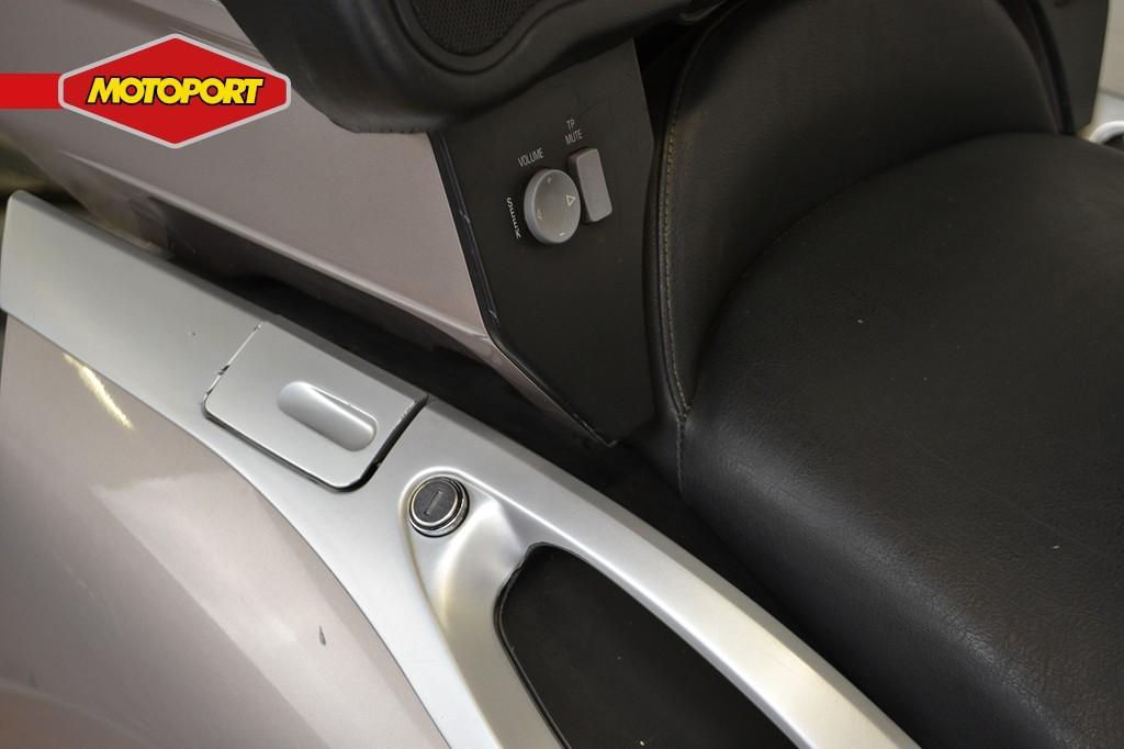 BMW K 1200 LT (bj 2000), Motoren, Motoren | BMW, Bedrijf, Toermotor, EINSTEINLAAN 5
2289 CC  RIJSWIJK ZH, Info@bmw-motorrad.nl