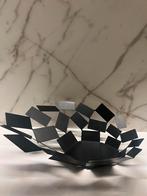 MARIO TRIMARCHI VOOR ALESSI STRAK DESIGN ZWART FRUIT SCHAAL, Overige materialen, Gebruikt, Schaal, Ophalen of Verzenden
