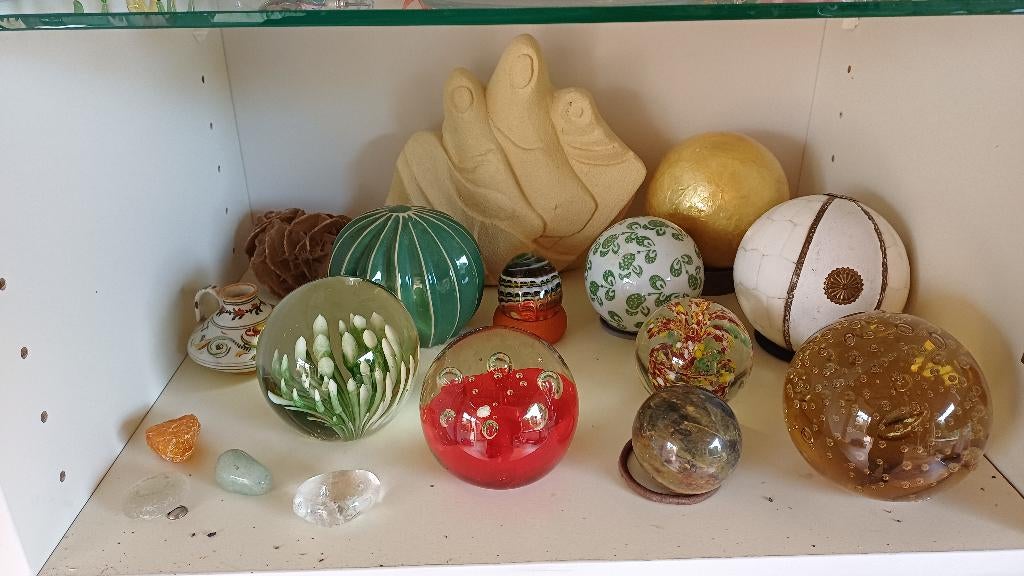 Vintage bollen, presse papier en edelstenen etc, Antiek en Kunst, Ophalen