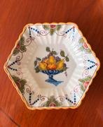 Koninklijke Tichelaar Makkum Schotel met fruitdecor, Ophalen