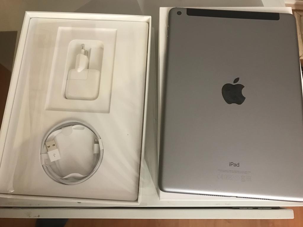 IPad 6th generation 2018, Computers en Software, Apple iPads, 32 GB, Apple iPad, Zo goed als nieuw, Ophalen