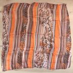 Nieuwe sjaal van 100% viscose met dieren print., Ophalen of Verzenden, Nieuw, Sjaal
