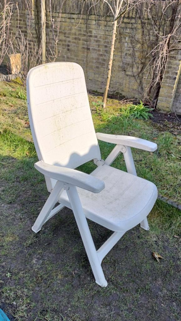 Plastic tuinset, Tuin en Terras, Tuinsets en Loungesets, Ophalen, Kunststof, Gebruikt, 3 zitplaatsen