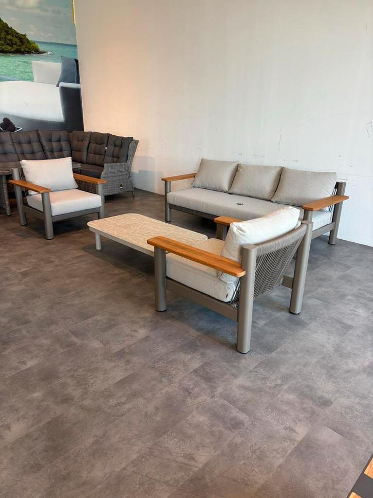 Luxe Loungeset Aluminium/Rope met Kussens en Salontafel, Tuin en Terras, Tuinsets en Loungesets, Zo goed als nieuw, Loungeset