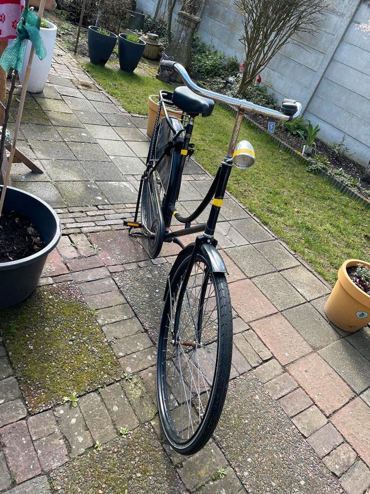 Stationsfiets zonder versnelling met verlichting en slot, Fietsen en Brommers, Fietsen | Dames | Damesfietsen, Gebruikt, Overige merken