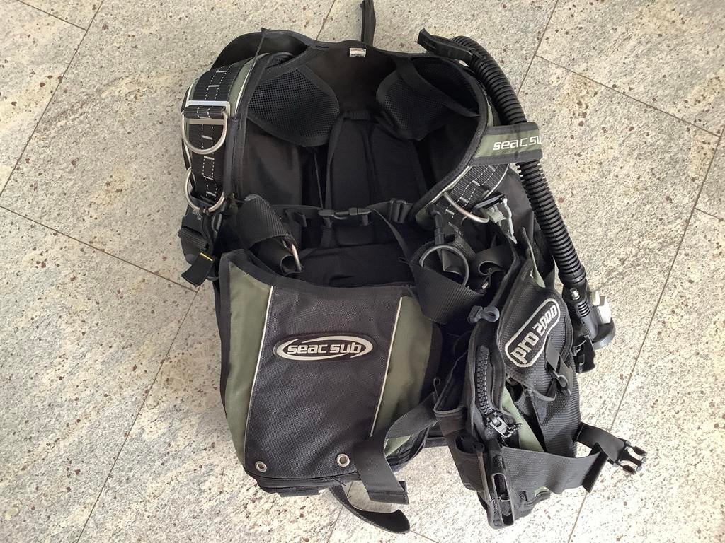 Duik trimvest Seac Sub Pro2000 met Scubapro Air2 (Maat L), Ophalen of Verzenden, Gebruikt, Trimvest of Wing