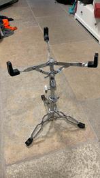 Drum accessoires: Pearl snaredrum standaard, pedaal, Muziek en Instrumenten, Ophalen, Gebruikt, Pearl