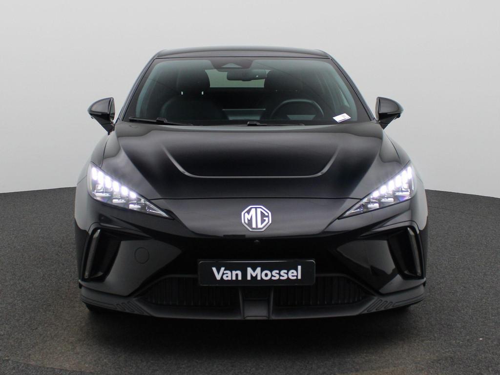 MG MG4 64 kWh Luxury | Parkeer camera | Apple car play / And, Auto's, MG, Automaat, 12 maanden, 1675 kg, Zwart