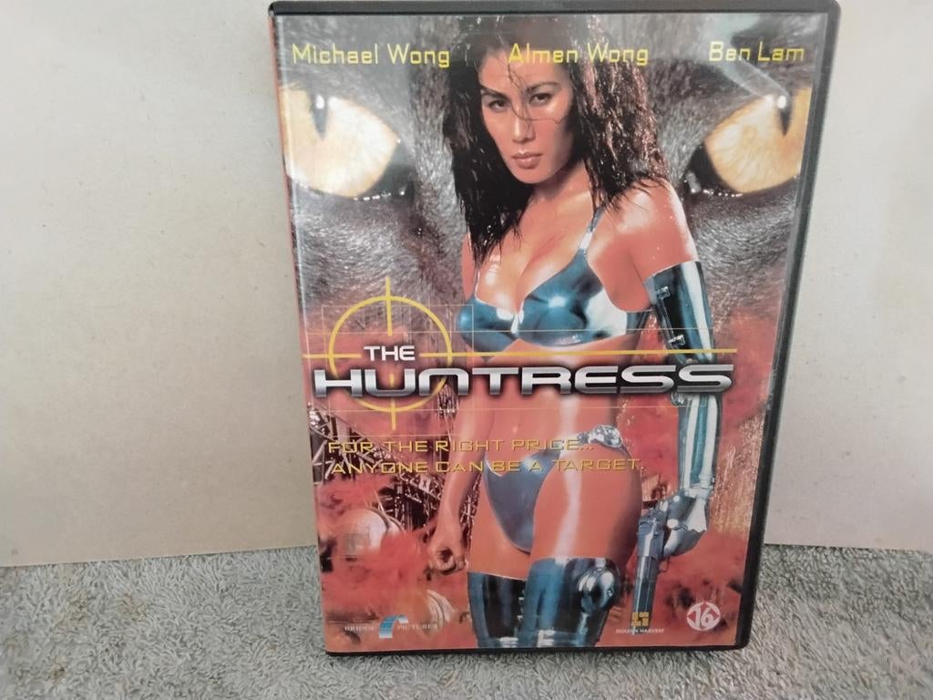 THE  HUNTRESS, Ophalen of Verzenden, Zo goed als nieuw