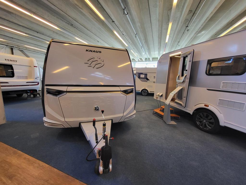 Knaus Sudwind Black Selection 460 EU super compleet af fabri, Rondzit, Bedrijf, Schokbreker, Knaus