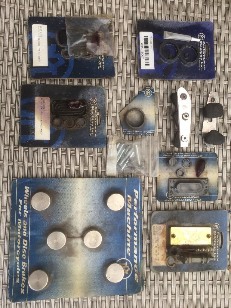 Harley PM performance machine rem revisiekitjes e.a., Motoren, Ophalen
