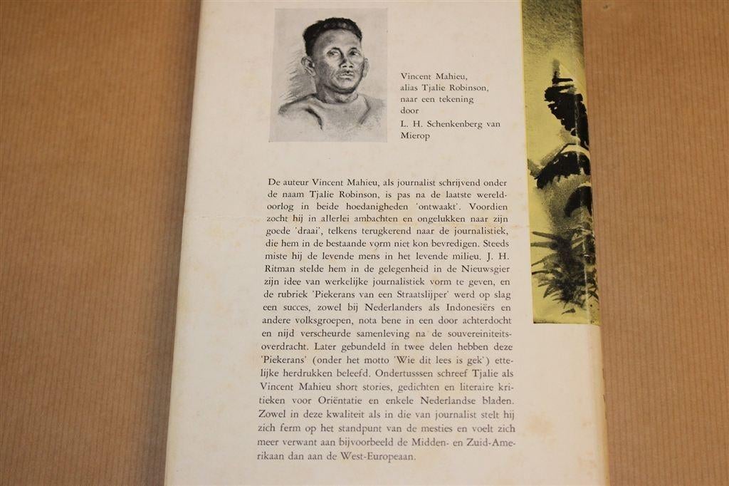 Vincent Mahieu\'s Tjies [1960] — Indische Vertellingen, Ophalen of Verzenden, Gelezen