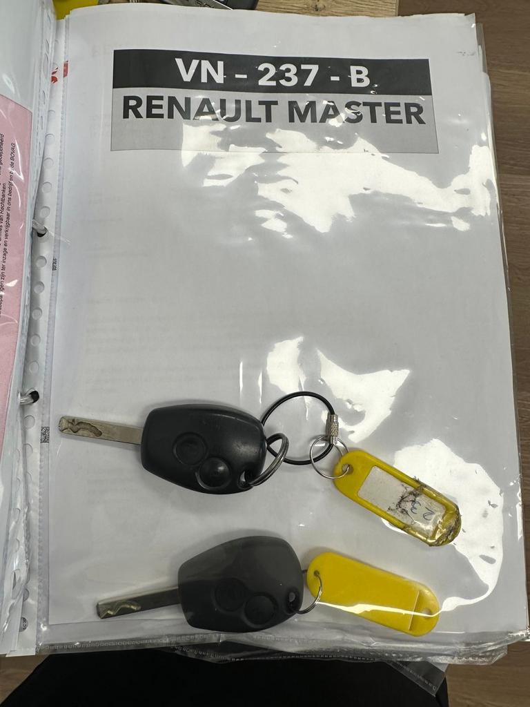 Renault Master 2.3D 92KW 2015, Auto's, 13 km/l, Euro 5, 125 pk, 4 cilinders