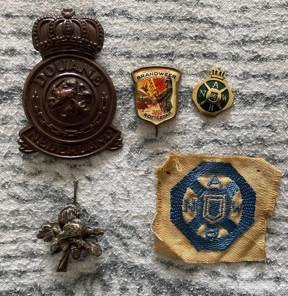 Petembleem douane, brandweer Rotterdam 1930 en Anwb vooroorl, Ophalen of Verzenden, Landmacht, Nederland