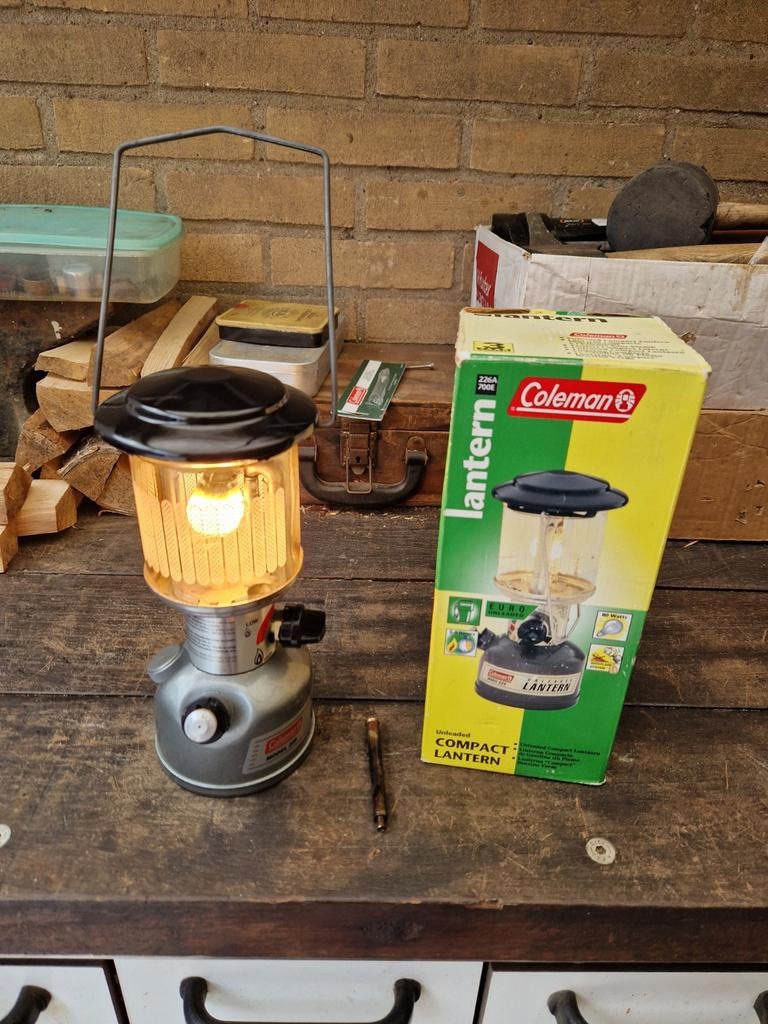 Coleman 226 Compact Lantaarn met nieuwe generator, Caravans en Kamperen, Ophalen of Verzenden, Gebruikt