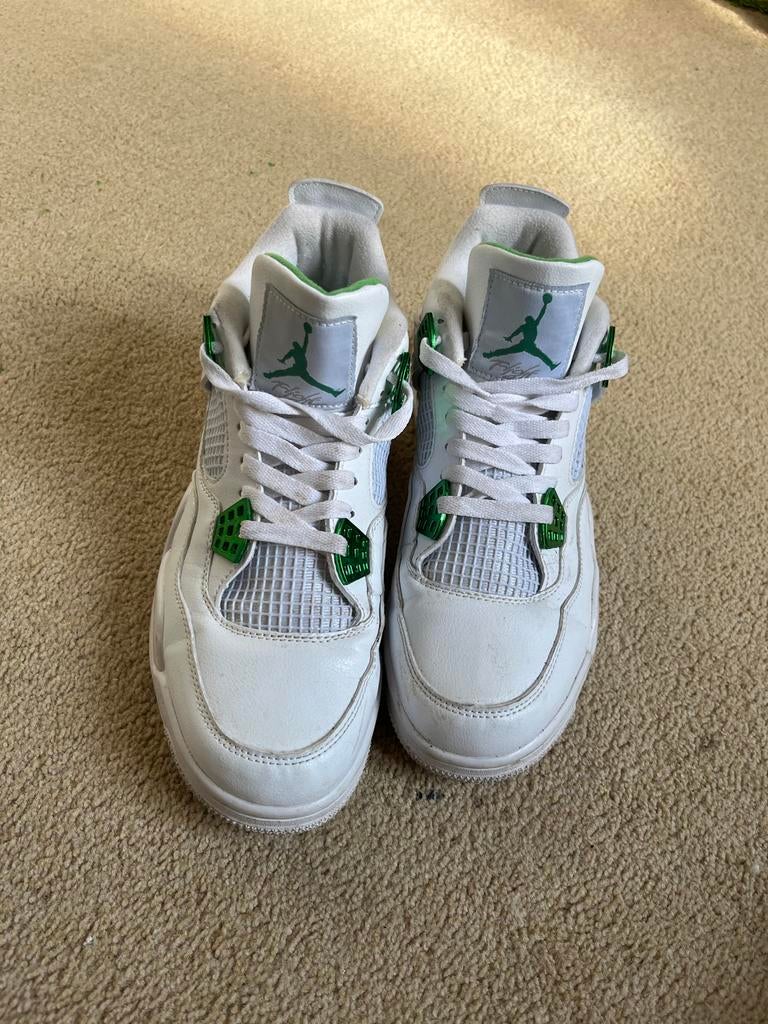 Jordan 4 metallic green, Kleding | Heren, Schoenen, Ophalen of Verzenden, Gedragen, Wit, Sneakers of Gympen