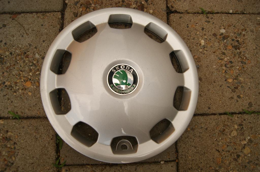 1 losse originele wieldop Skoda Octavia 14 inch, Auto diversen, Ophalen of Verzenden, Gebruikt