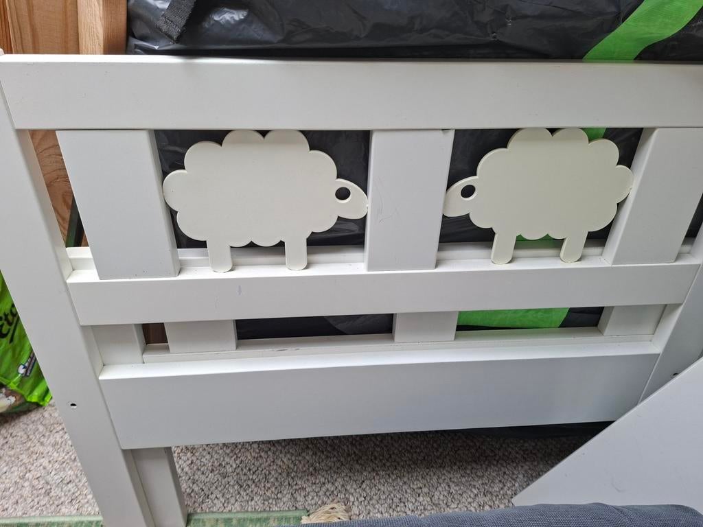 Ikea Kritter peuterbed met schapen, Kinderen en Baby's, Kinderkamer | Bedden, Ophalen, 140 tot 160 cm, 70 tot 85 cm, Lattenbodem