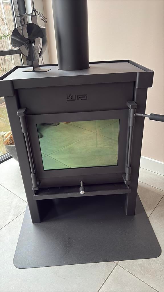 Zo goed als nieuwe Jacobus 9 houtkachel, Ophalen of Verzenden, Zo goed als nieuw, Hout, Houtkachel