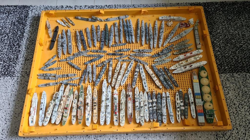 Metalen bootjes schaal 1:1250 tweede wereldoorlog, Ophalen, Gebruikt, 1:200 of kleiner, Overige merken