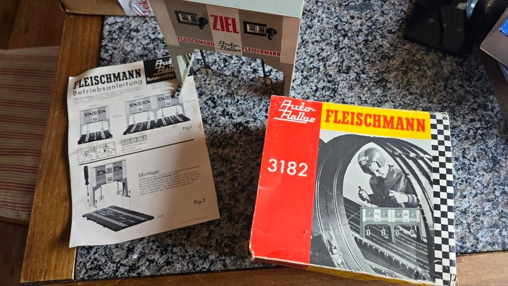 Partij Fleischmann baandelen. Regelaars etc., Ophalen of Verzenden, Elektrisch, Overige merken