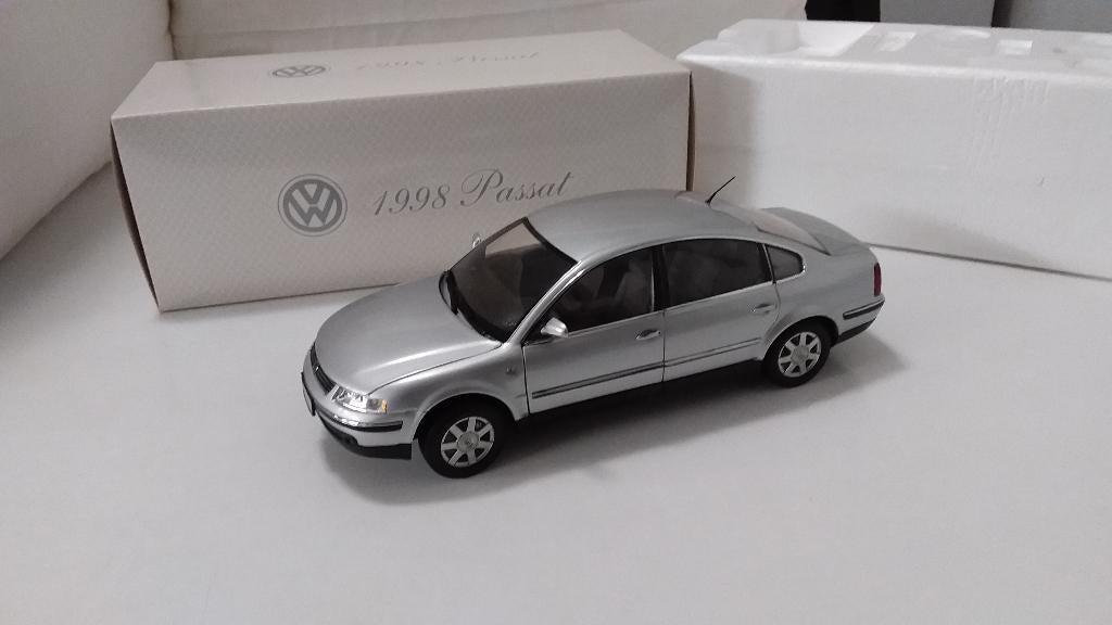 1/18  VW  Passat 1998 ( Volkswagen)  Anson, Hobby en Vrije tijd, Modelauto's | 1:18, Ophalen of Verzenden, Nieuw, Auto, Overige merken