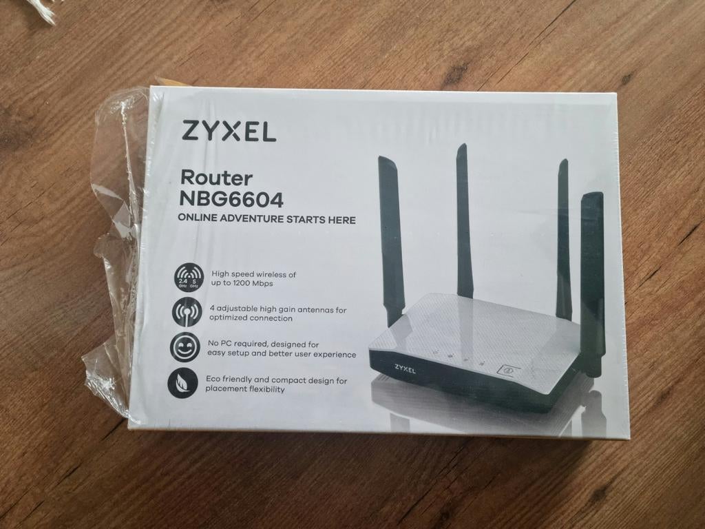 Zyxel Router NBG6604, Computers en Software, Routers en Modems, Ophalen of Verzenden