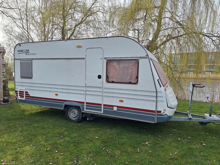 Home-Car 466 Racer 45 Spirit. Modeljaar 2001, Caravans en Kamperen, Caravans, Particulier, tot en met 4, 750 - 1000 kg, Rondzit
