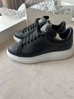 Alexander McQueen sneaker, Ophalen of Verzenden, Gedragen, Wit