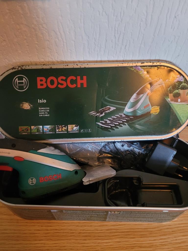 Bosch  Isio Accu gras/buxus schaar., Ophalen