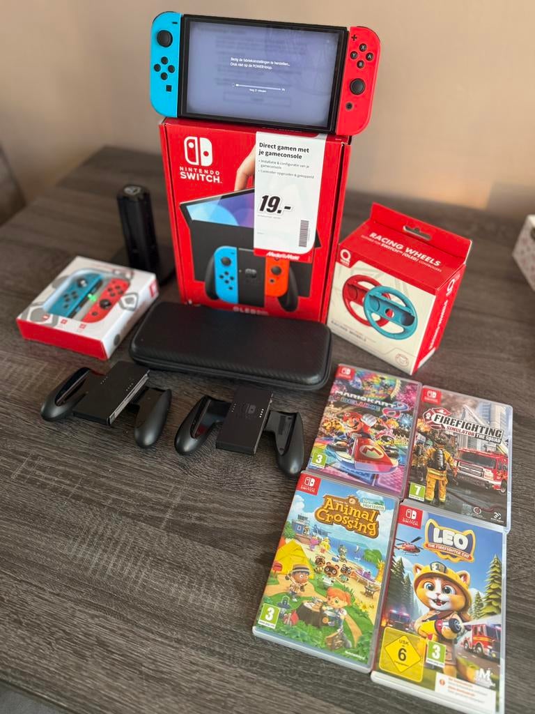 Nintendo Switch oled met games en extras, Spelcomputers en Games, Met games, Zo goed als nieuw, Met 1 controller, Switch OLED