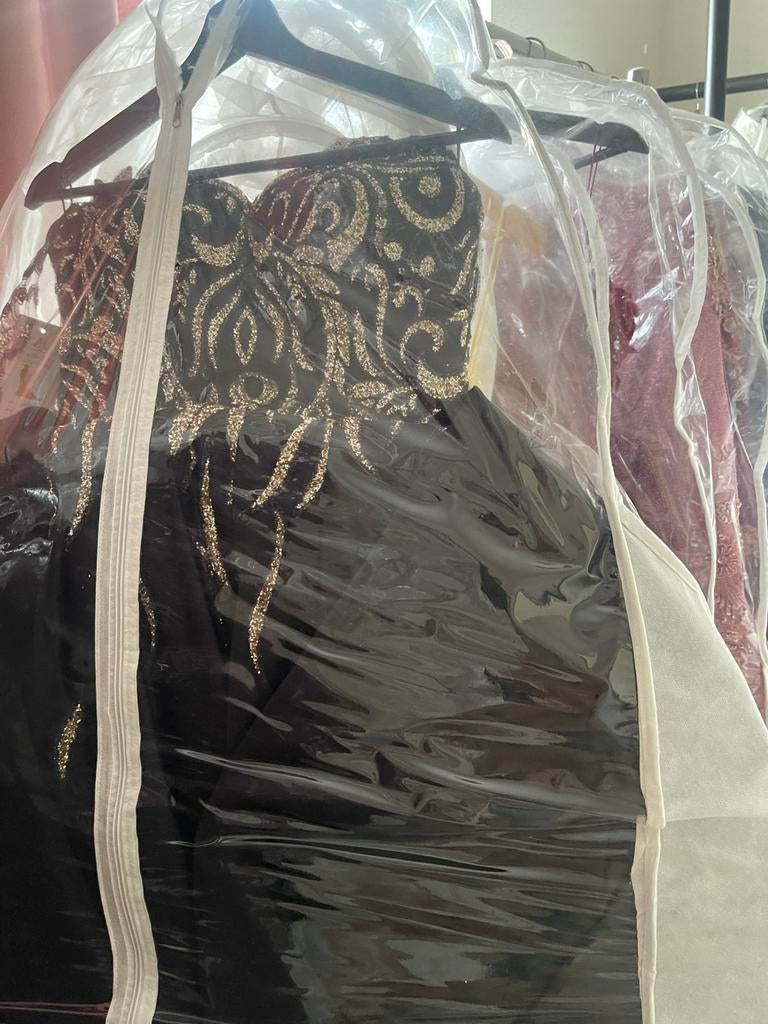 Te koop: 10 prachtige gekleurde bruids- of avondjurken, Ophalen, Nieuw, Galajurk
